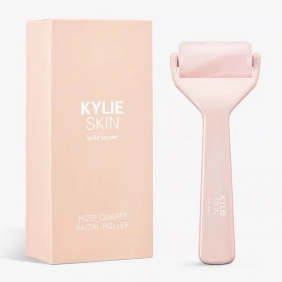 Kylie Cosmetics Rose Quartz Roller - Picture 2 of 3